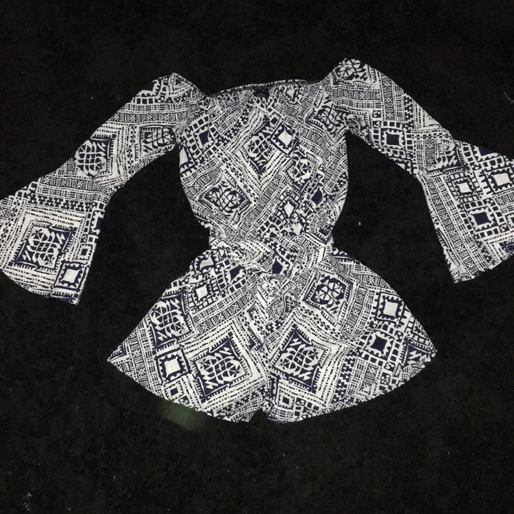 Aztec print small romper